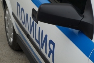 Млад шофьор падна в река Четирка сн: dariknews.bg